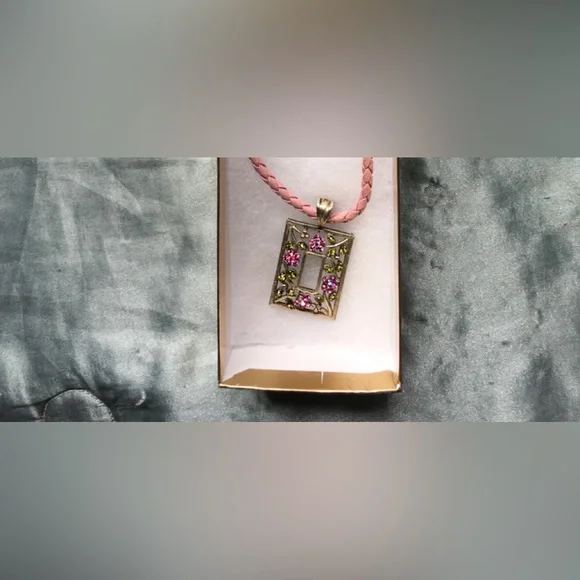 Pink necklace-sarah Coventry - Picture 6 of 11